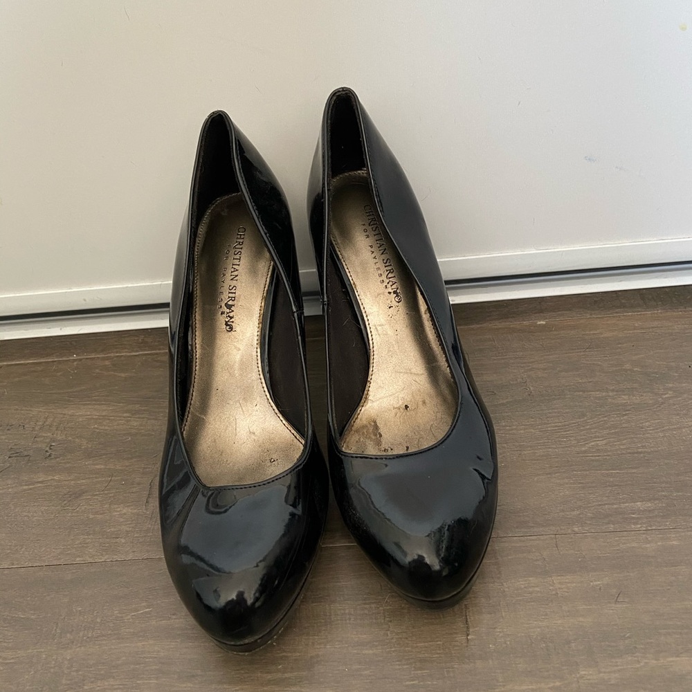 2 pairs of black high heels!